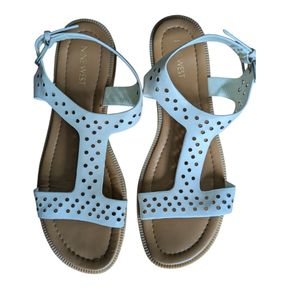 Nine West White T-Strap Star Cut-Out Flat Sandals Women's 8.5M